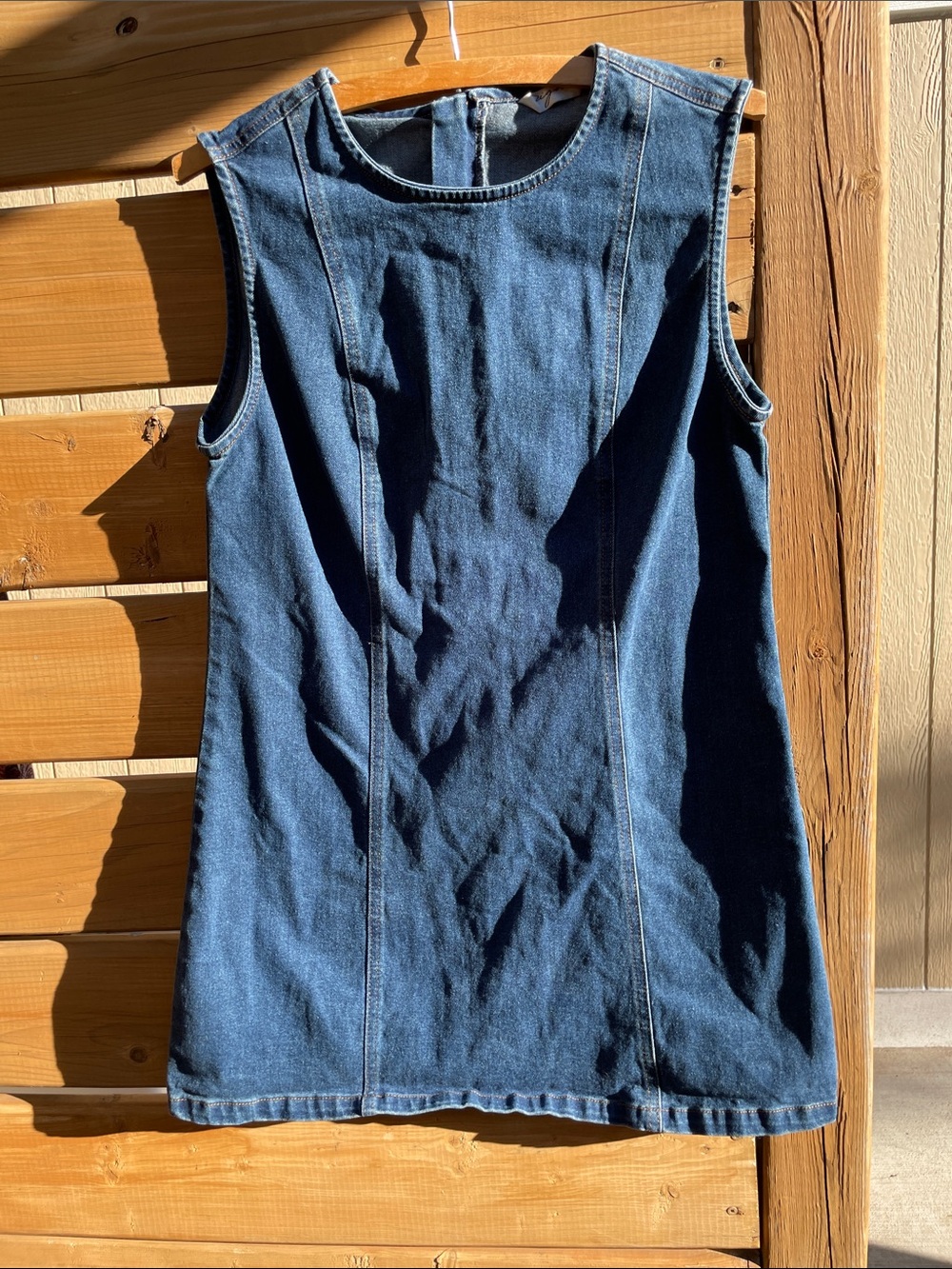 ✨ Vintage Vigoss Denim Sleeveless Princess Seams Mini Dress - Size L ✨